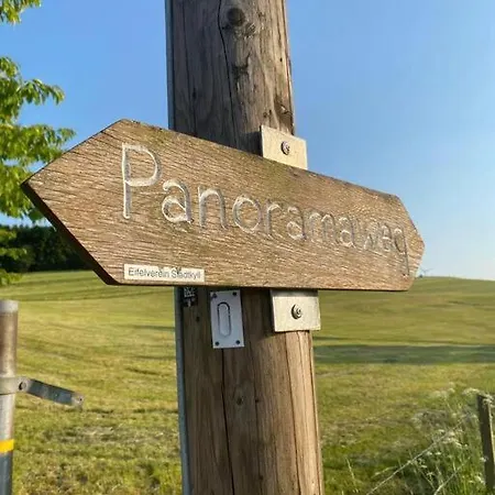 شقة Ferienwohnung Eifel ستادتكيل